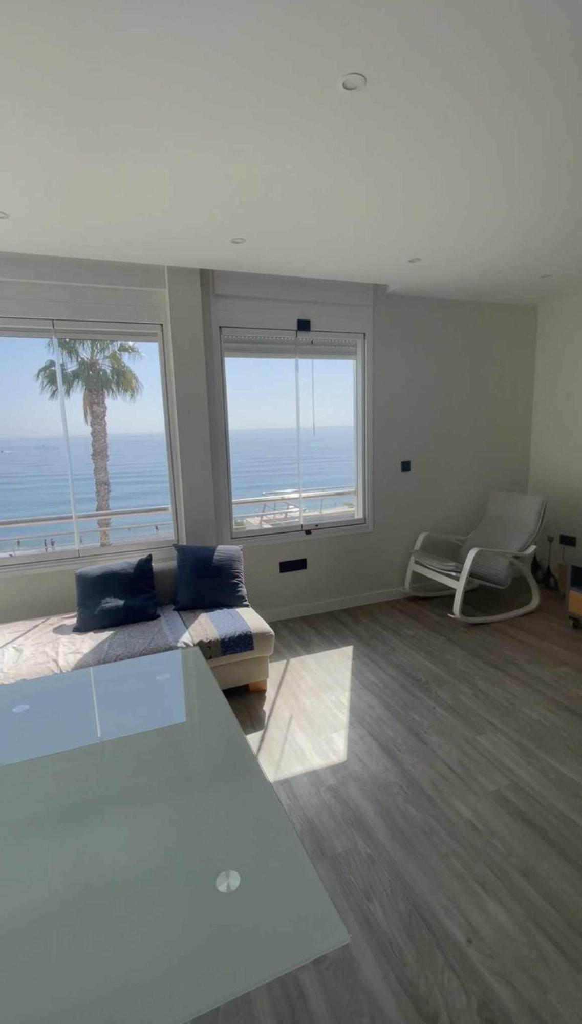 Ferienwohnung Moderno Piso Mirando Al Mar Torremolinos Exterior foto