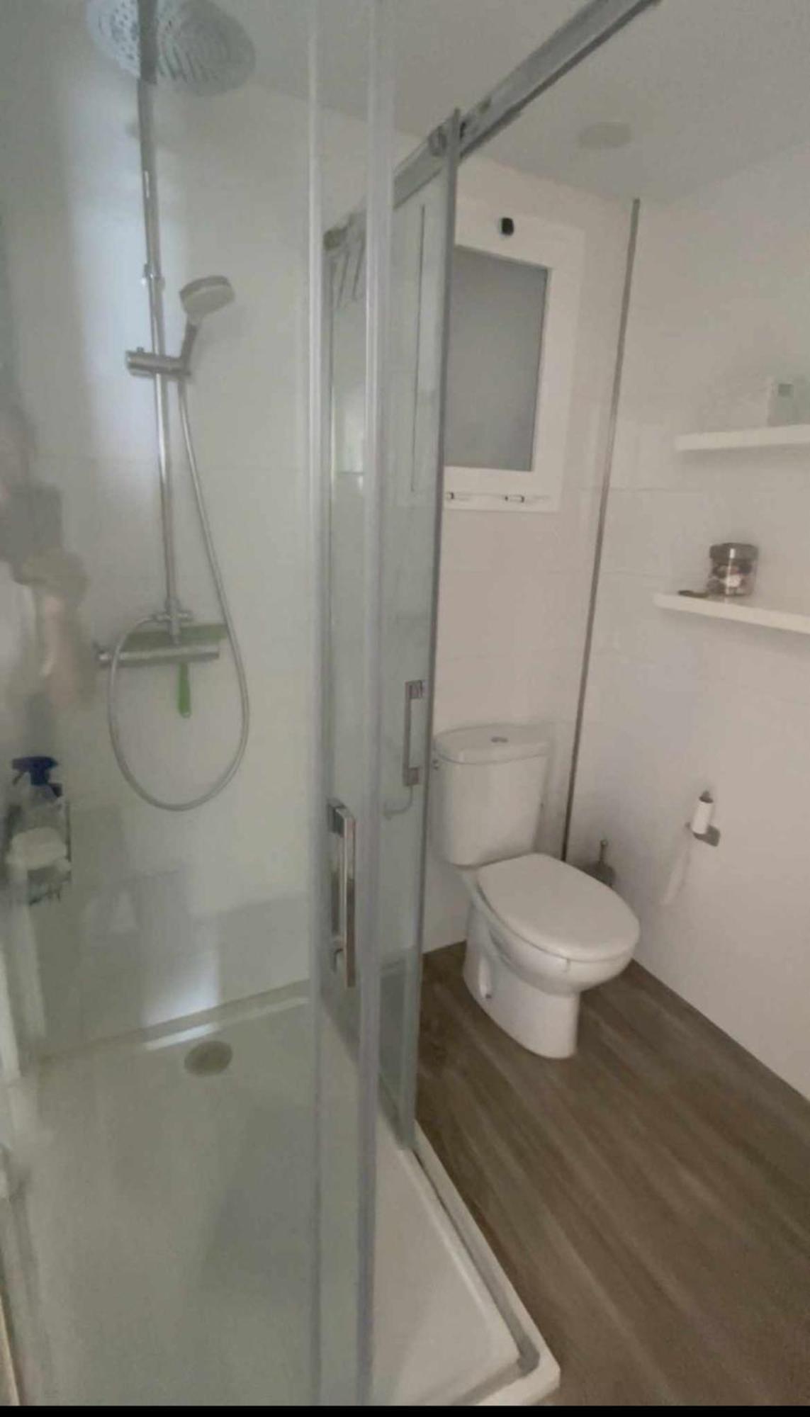 Ferienwohnung Moderno Piso Mirando Al Mar Torremolinos Exterior foto